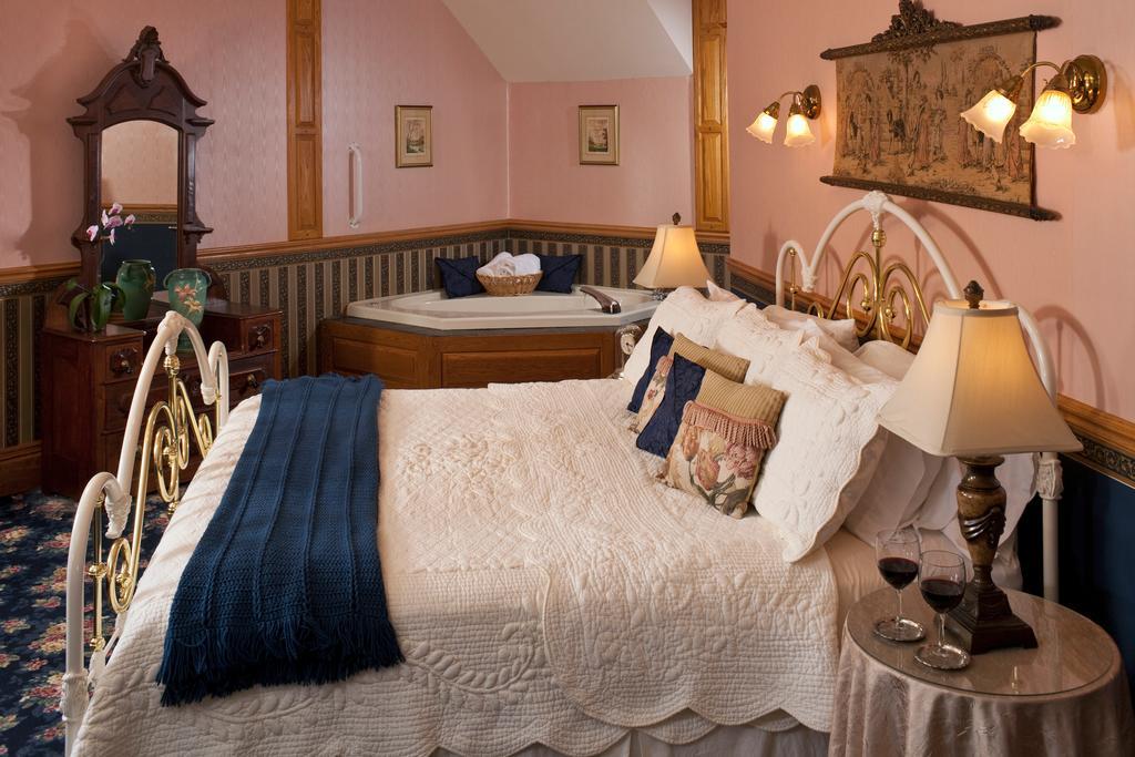 Old Rittenhouse Inn Bayfield Pokoj fotografie